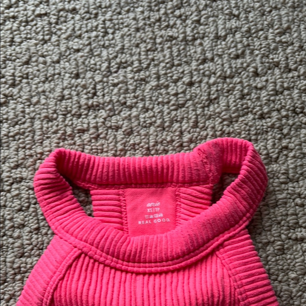 Pink Ribbed Halter Top - Picture 3 of 3